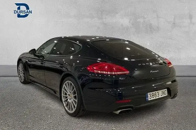 Usado Porsche Panamera Diesel 303 CV (222 kW) 2014 Negro Utilitario
