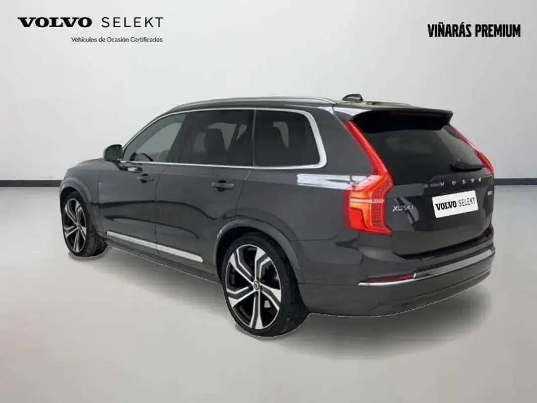 Begagnad Volvo XC90 Ultimate 235 HK (172 kW) 2023 Grå SUV