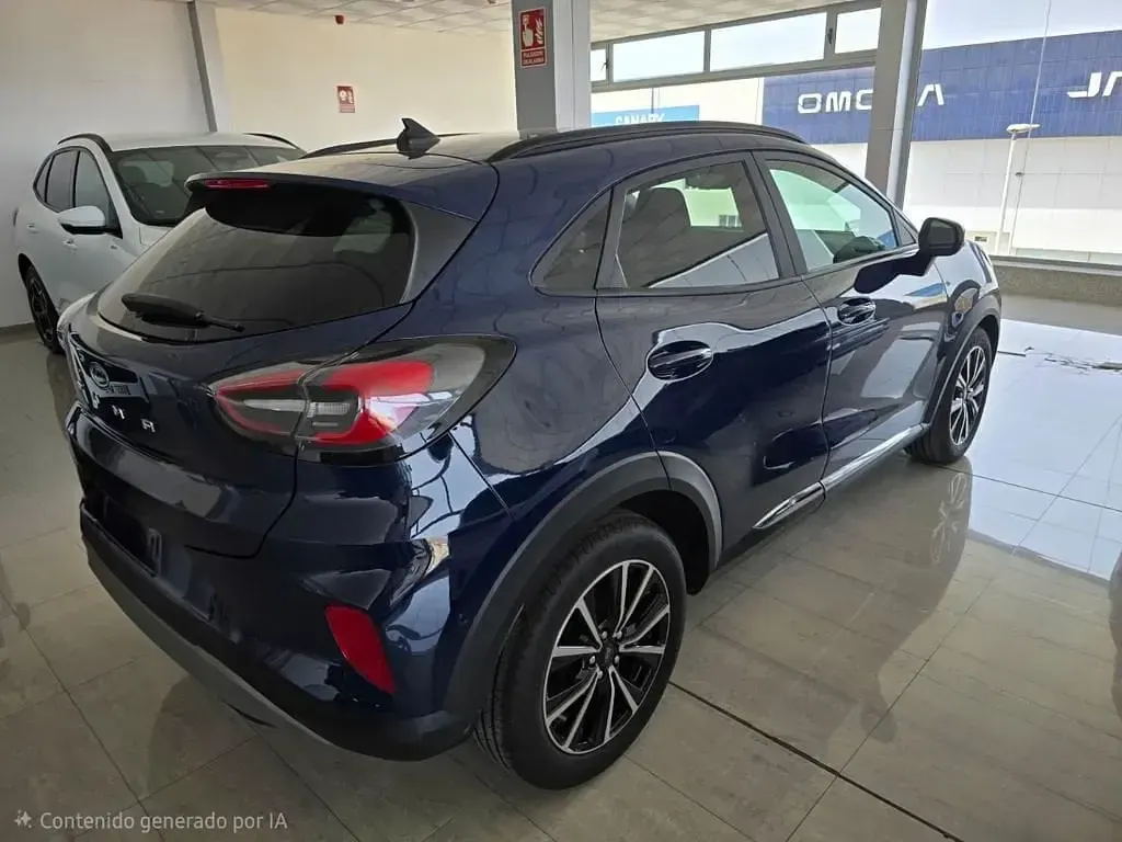 Usado Ford Puma Titanium 125 CV (91 kW) 2023 Azul báltico SUV
