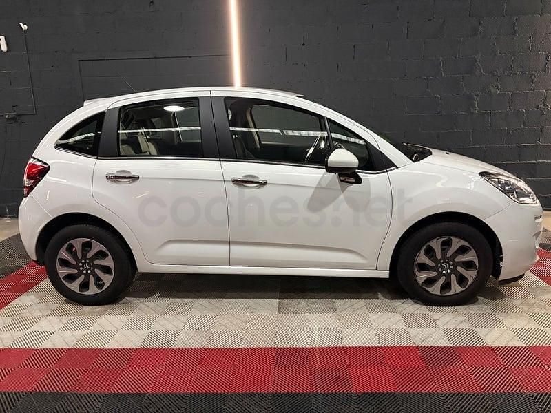 Usado Citroën C3 Live 68 CV (50 kW) 2015 Blanco Berlina