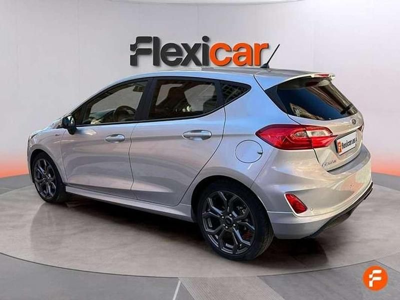 Usado Ford Fiesta ST-Line 140 CV (102 kW) 2019 Gris Utilitario