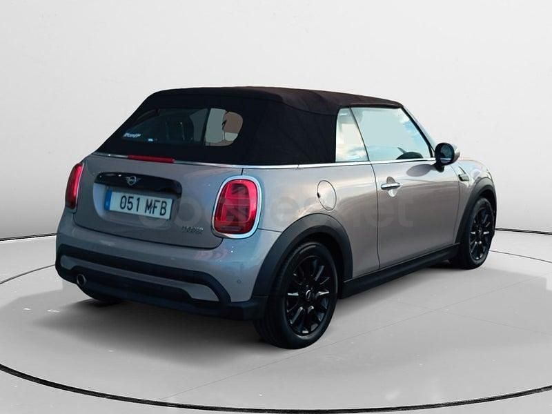 Usado Mini Cooper Cabriolet 136 CV (100 kW) 2023 Gris / plata Descapotable