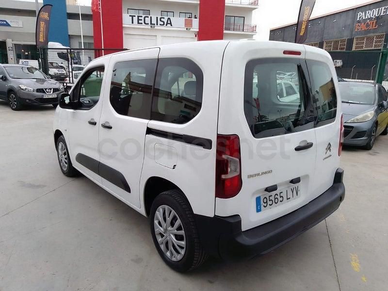 Usado Citroën Berlingo Feel 102 CV (75 kW) 2022 Blanco Monovolumen