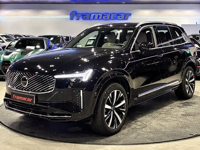 Usado Volvo XC90 Core 455 CV (334 kW) 2025 Negro SUV