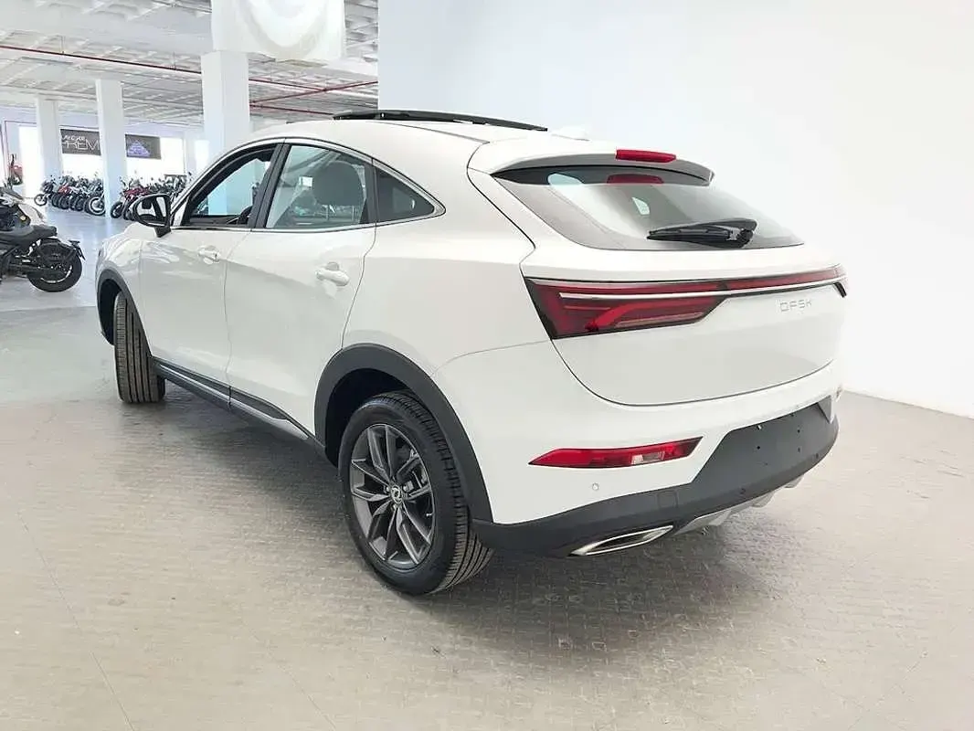 Nuevo DFSK F5 136 CV (100 kW) 2025 Blanco SUV