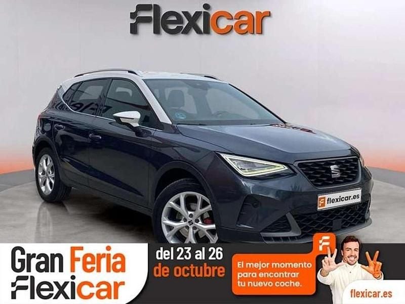 Azul Usado 2023 Seat Arona FR SUV | 19.470 € (Precio justo) - Imagen 1/4