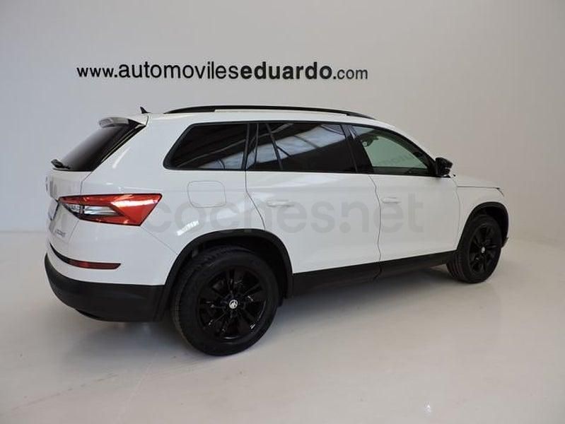 Usado Skoda Kodiaq Ambition 150 HP (110 kW) 2017 Branco SUV