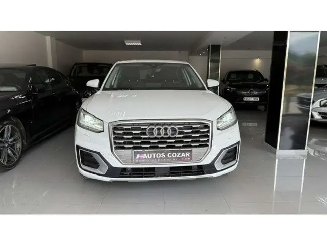 Usado Audi Q2 Ambiente 116 CV (85 kW) 2019 Blanco SUV