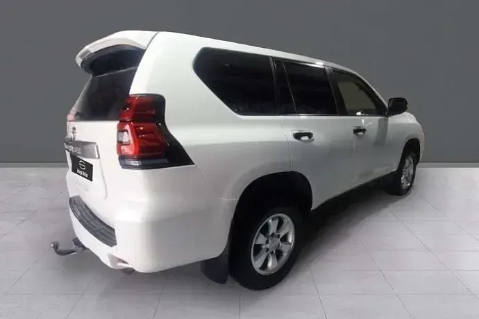 Usado Toyota Land Cruiser 176 CV (129 kW) 2018
