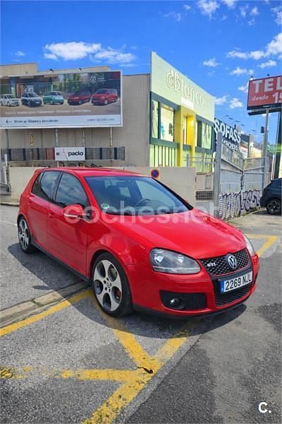 Usado VW Golf V GTI 200 CV (147 kW) 2007 Rojo Berlina