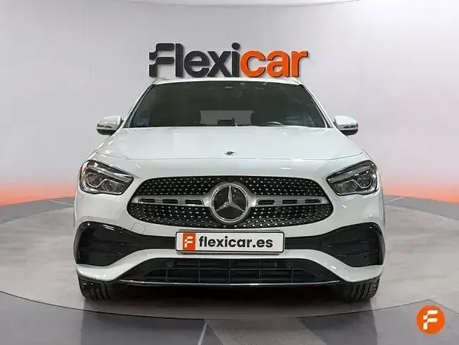 Usado Mercedes GLA250 218 CV (160 kW) 2022 Blanco SUV