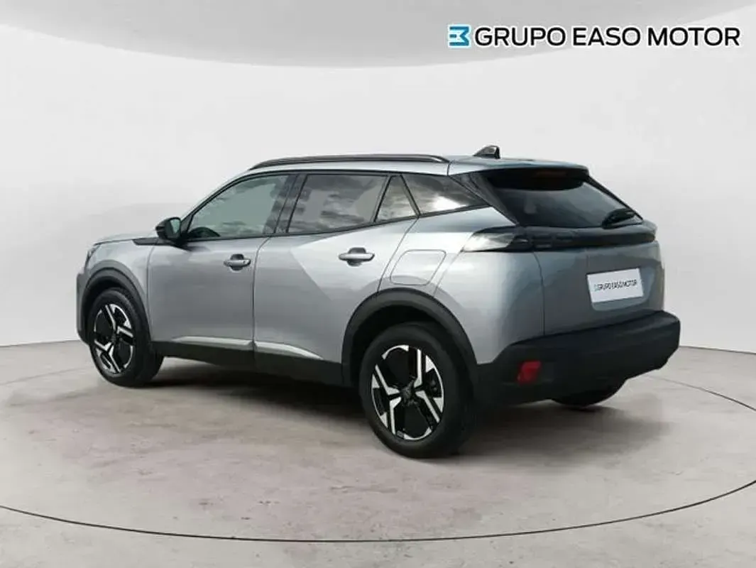 Usado Peugeot 2008 Allure 102 CV (75 kW) 2024 Gris SUV