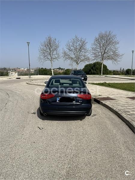 Usado Audi A4 245 CV (180 kW) 2013 Azul Familiar