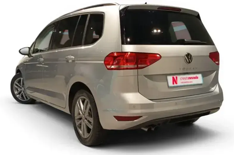 Usado VW Touran 150 CV (110 kW) 2025 Monovolumen