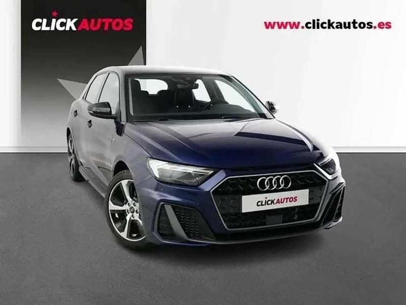 Usado Audi A1 Comfort 116 CV (85 kW) 2025 Azul SUV
