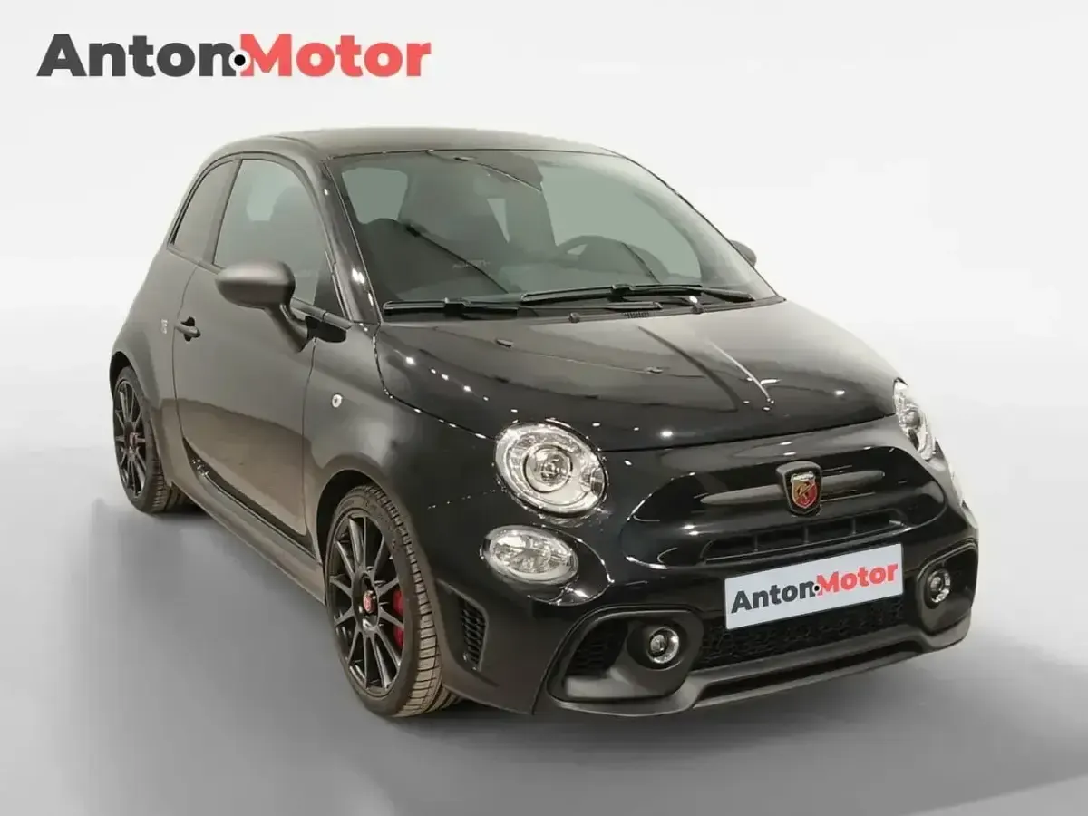 Usado Abarth 595 179 CV (131 kW) 2024 Negro Utilitario
