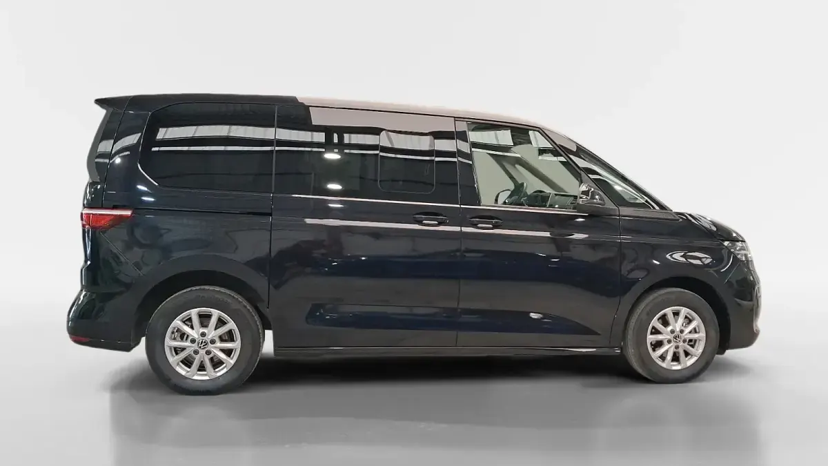 Usado VW Multivan 150 CV (110 kW) 2025 Monovolumen