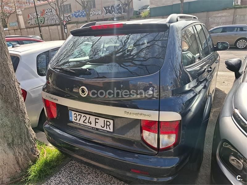 Usado Ssangyong (KGM) Kyron 141 CV (103 kW) 2006 Negro SUV
