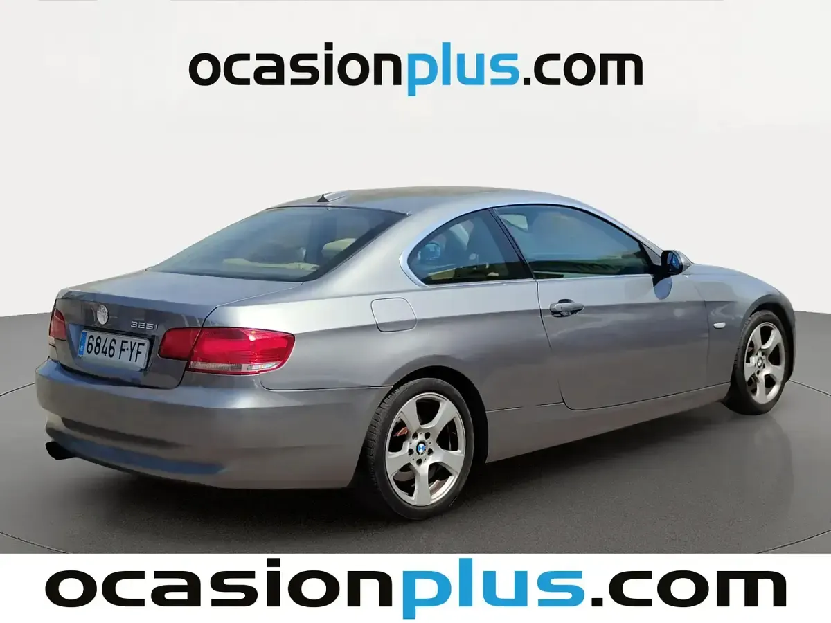 Usado BMW 325 218 CV (160 kW) 2007 Gris Coupe