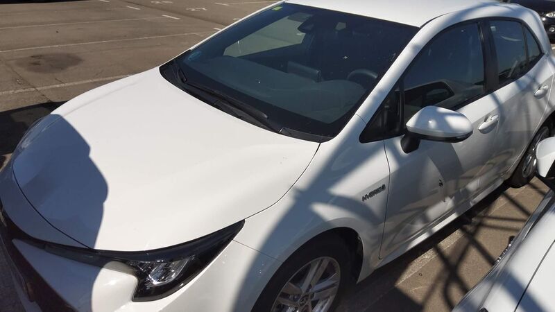 Blanco Usado 2020 Toyota Corolla Active Berlina | 20.200 € (Precio justo) - Imagen 1/4