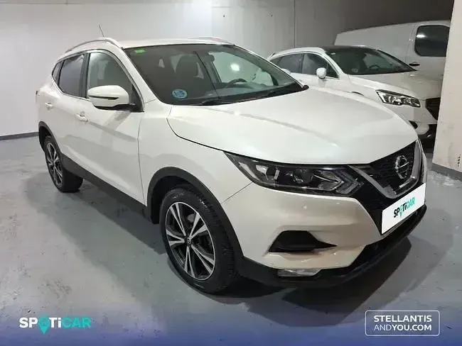 Usado Nissan Qashqai Acenta 140 CV (102 kW) 2020 Blanco SUV