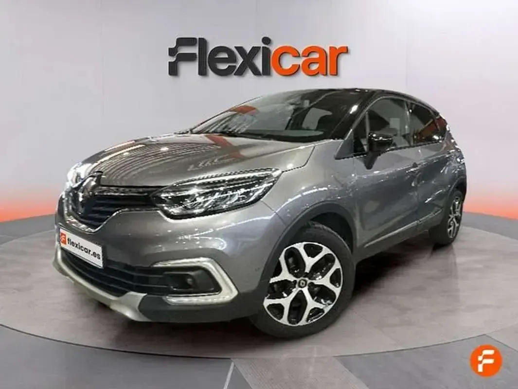 Usado Renault Captur Zen 90 CV (66 kW) 2019 Gris SUV