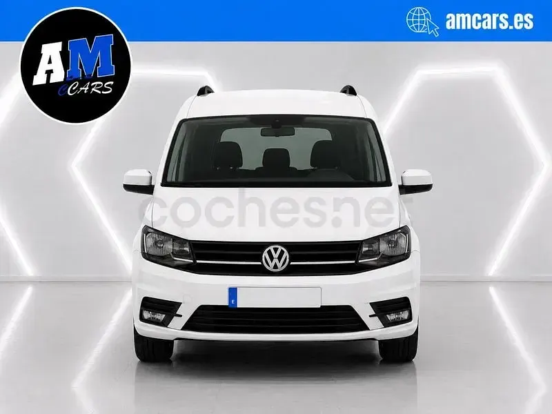 Usado VW Caddy Trendline 102 CV (75 kW) 2018 Blanco Monovolumen