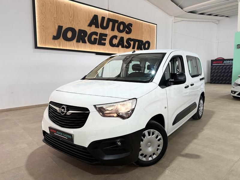 Blanco Usado 2020 Opel Combo Life Expression Monovolumen | 12.800 € (Precio justo) - Imagen 1/4