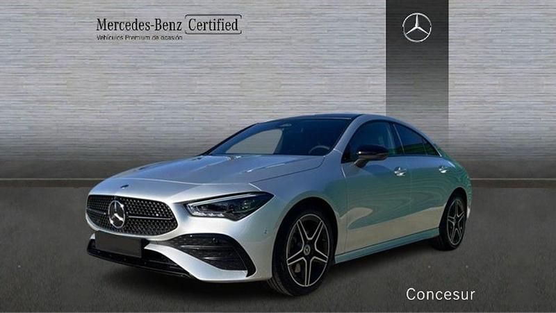 Plata Usado 2024 Mercedes CLA250 Berlina | 44.900 € - Imagen 1/4