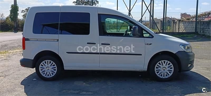 Usado VW Caddy Edition 102 CV (75 kW) 2018 Blanco Monovolumen