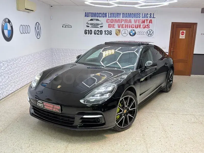 Usado Porsche Panamera 4 462 CV (339 kW) 2018 Negro Berlina