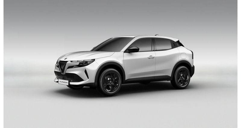 Blanco sempione Nuevo 2024 Alfa Romeo Junior | 28.632 € (Precio justo) - Imagen 1/1