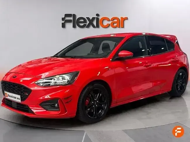 Usado Ford Focus ST-Line 125 CV (91 kW) 2018 Rojo
