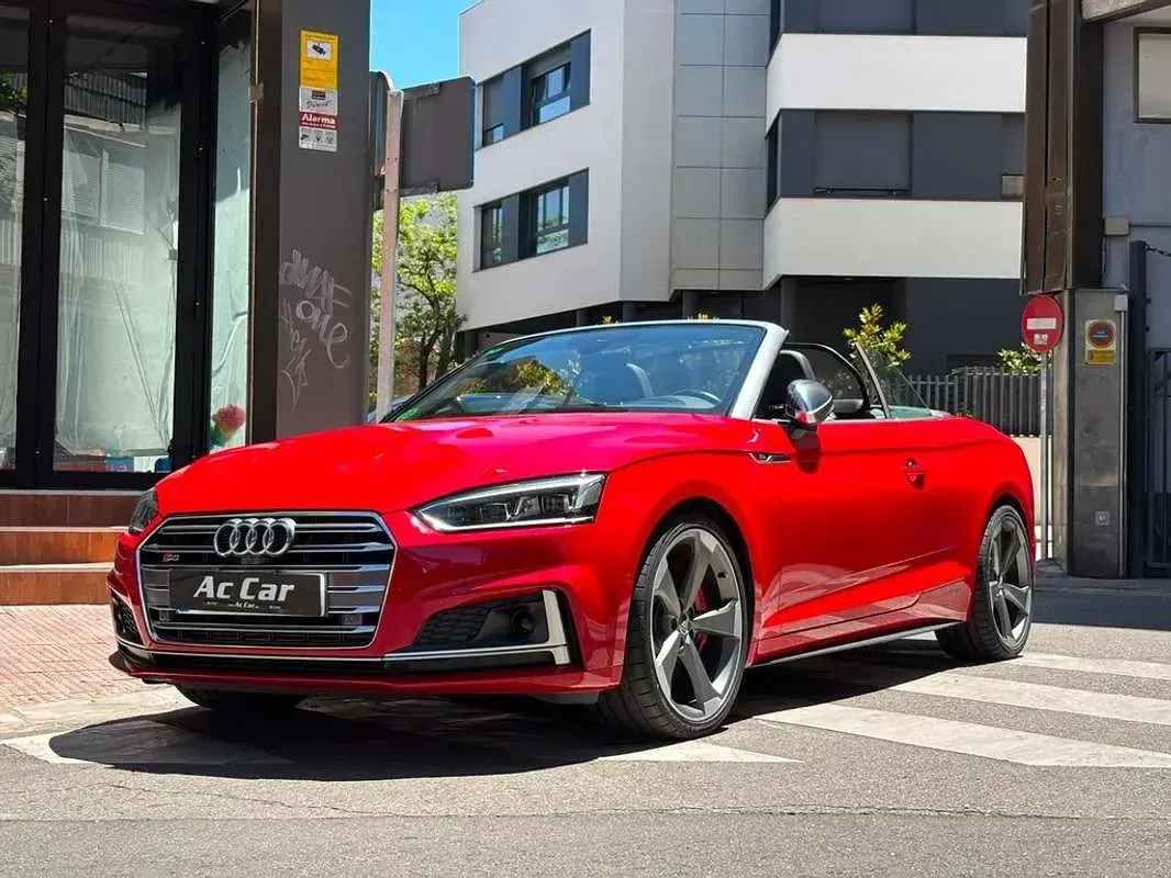 Usado Audi S5 Cabriolet 354 CV (260 kW) 2017 Rojo Descapotable