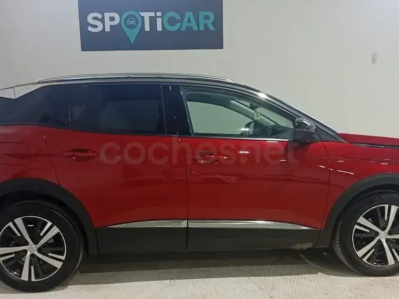 Usado Peugeot 3008 Allure 130 CV (95 kW) 2018 Rojo SUV