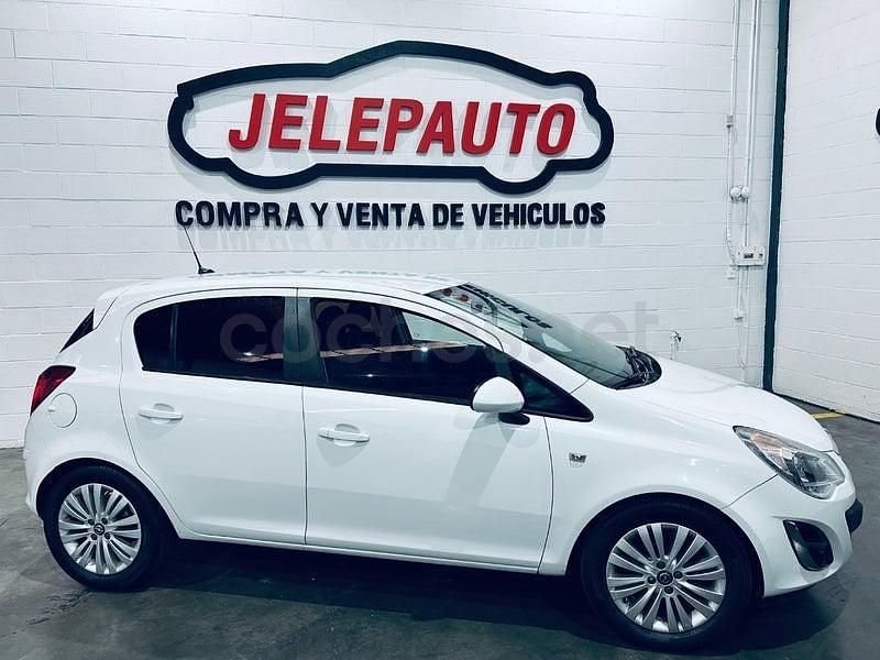 Usado Opel Corsa Selective 100 CV (73 kW) 2013 Blanco Utilitario