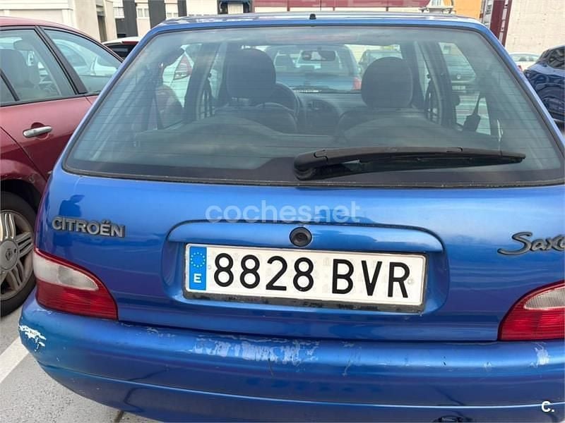 Usado Citroën Saxo 75 CV (55 kW) 2002 Azul Utilitario