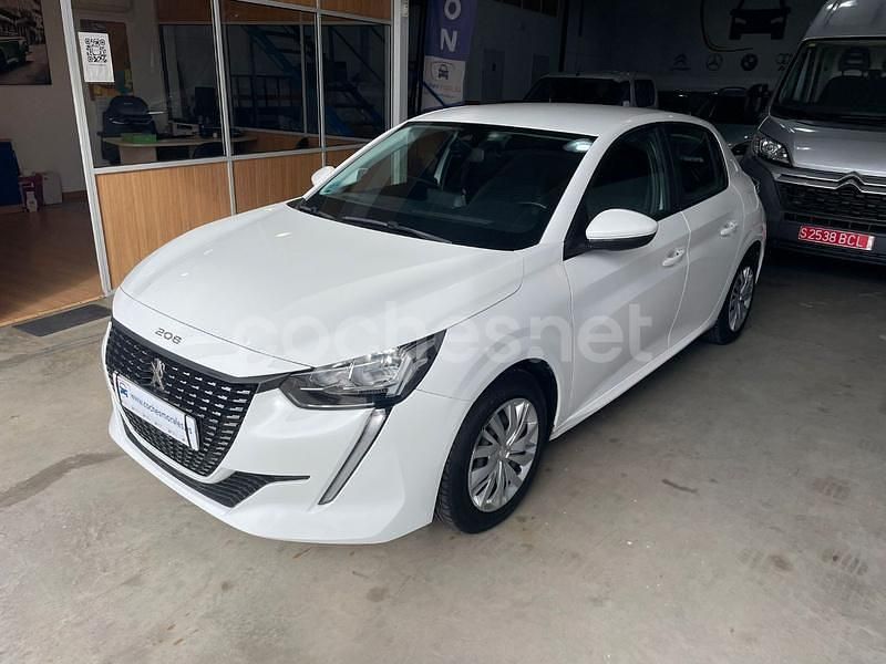 Usado Peugeot 208 Active 100 CV (73 kW) 2021 Blanco Utilitario