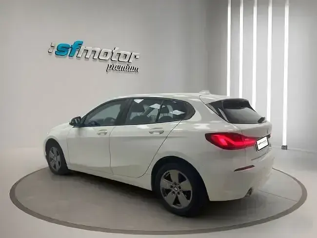 Usado BMW 116 Performance 116 CV (85 kW) 2022 Blanco Utilitario