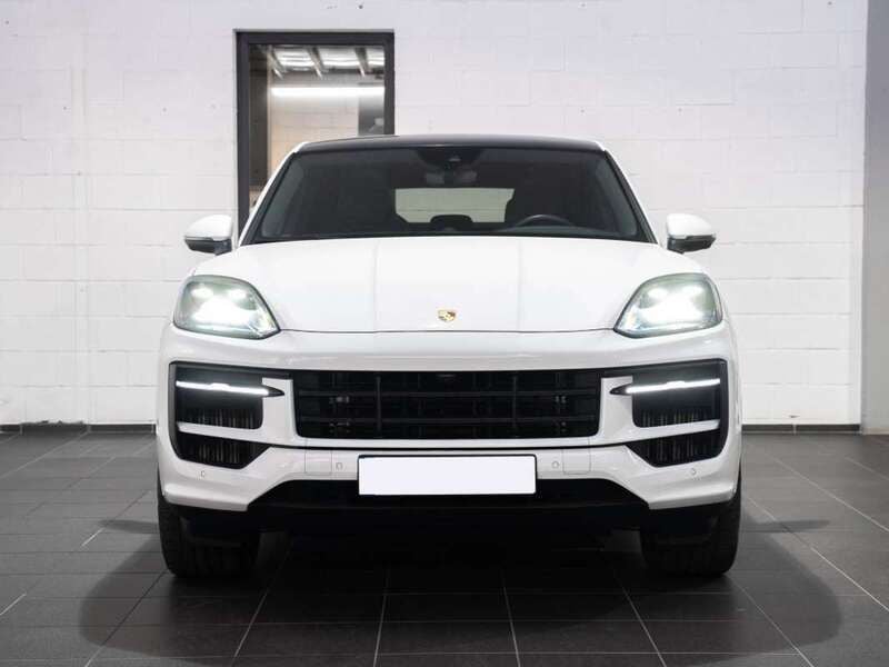 Usado Porsche Cayenne 470 CV (345 kW) 2023 Blanco SUV