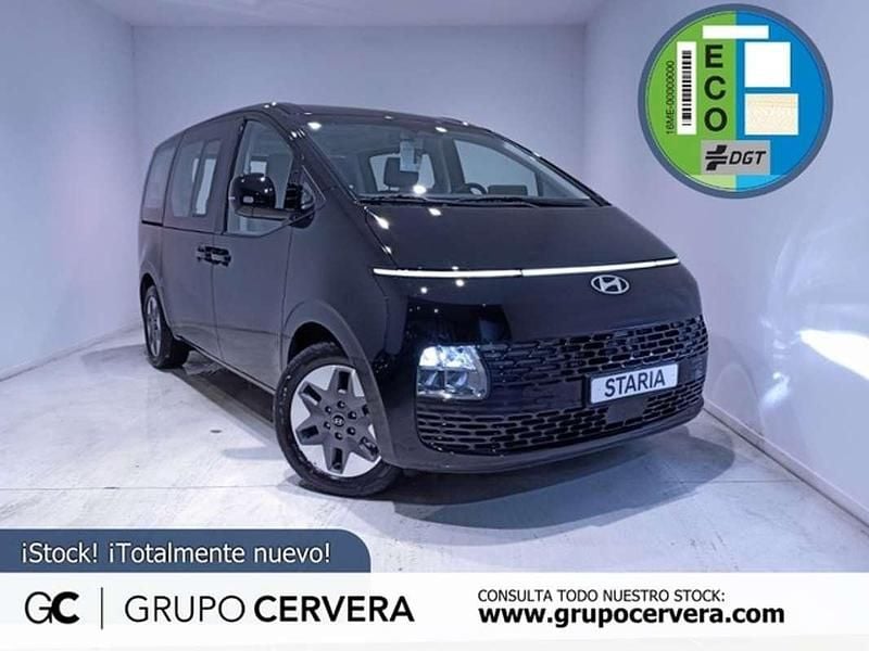 Negro Nuevo 2025 Hyundai Staria Style Monovolumen | 52.900 € (Un poco caro) - Imagen 1/4
