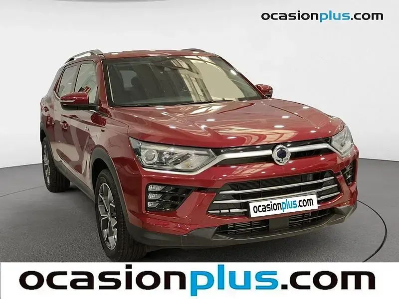 Nuevo SsangYong Korando 163 CV (119 kW) 2025 Granate SUV