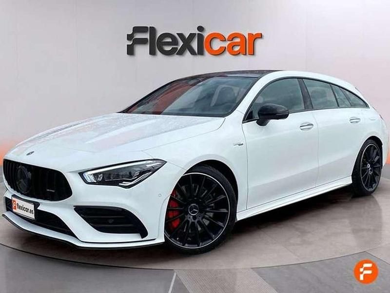 Usado Mercedes C220 AMG 306 CV (225 kW) 2021 Blanco Familiar