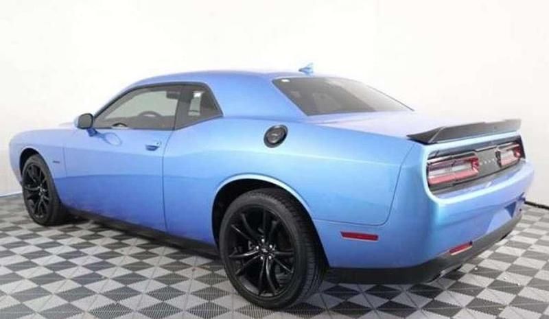 Usado Dodge Challenger 375 CV (275 kW) 2019 Azul Coupe