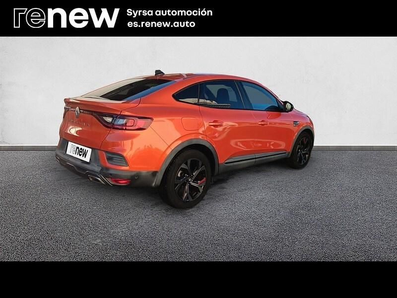 Usado Renault Arkana Zen 140 CV (102 kW) 2022 Naranja SUV