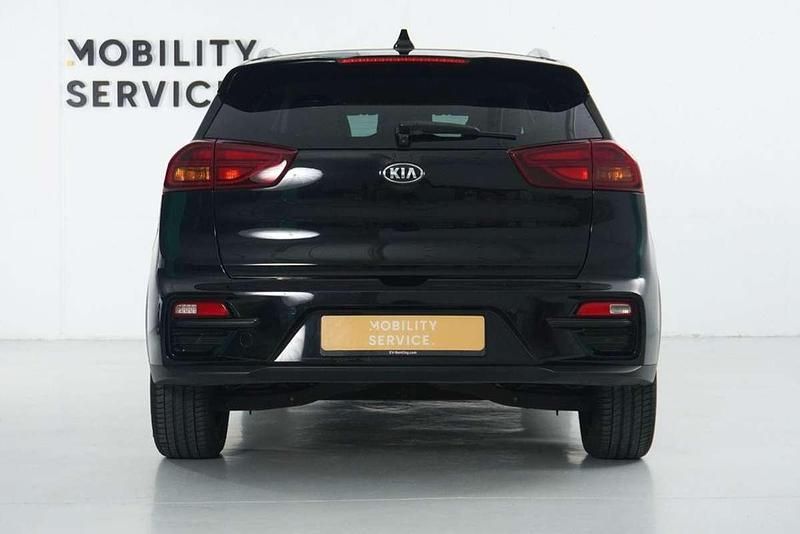 Usado Kia e-Niro 150 kW (204 CV) 2020 Negro SUV