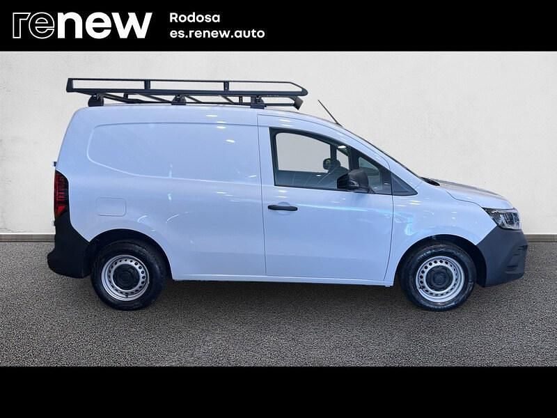 Usado Renault Kangoo 95 CV (69 kW) 2025 Blanco Monovolumen