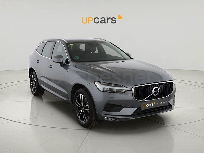 Usado Volvo XC60 Momentum 250 CV (183 kW) 2018 Gris / plata SUV