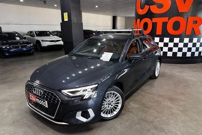 Usado Audi A3 Advanced Plus 204 CV (150 kW) 2021 Gris Berlina