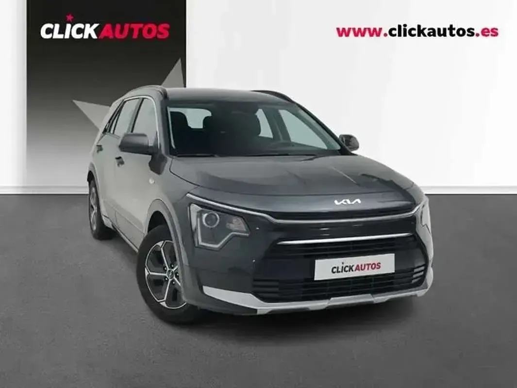 Begagnad Kia Niro 129 HK (94 kW) 2025 Grå SUV